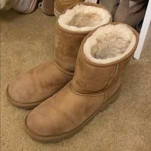 UGG Classic Short Boots